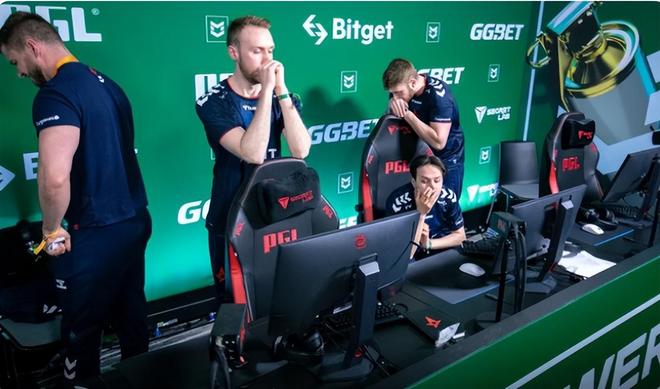 费尔南德斯 费尔南德斯