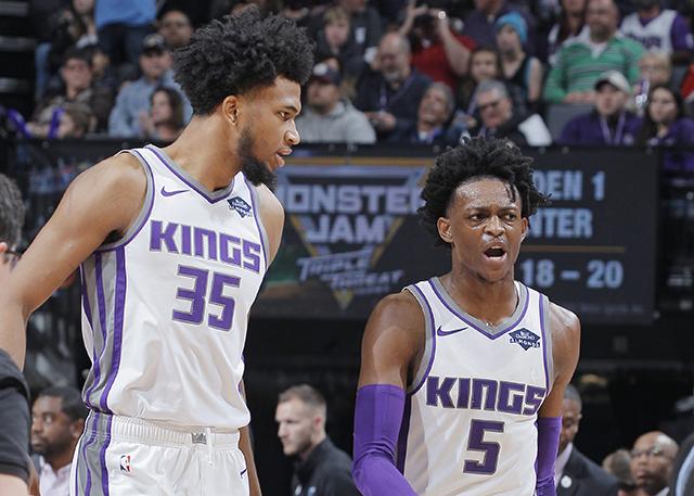 球迷振奋 球迷振奋